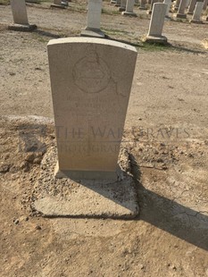 BAGHDAD (NORTH GATE) WAR CEMETERY - WHITE, R
